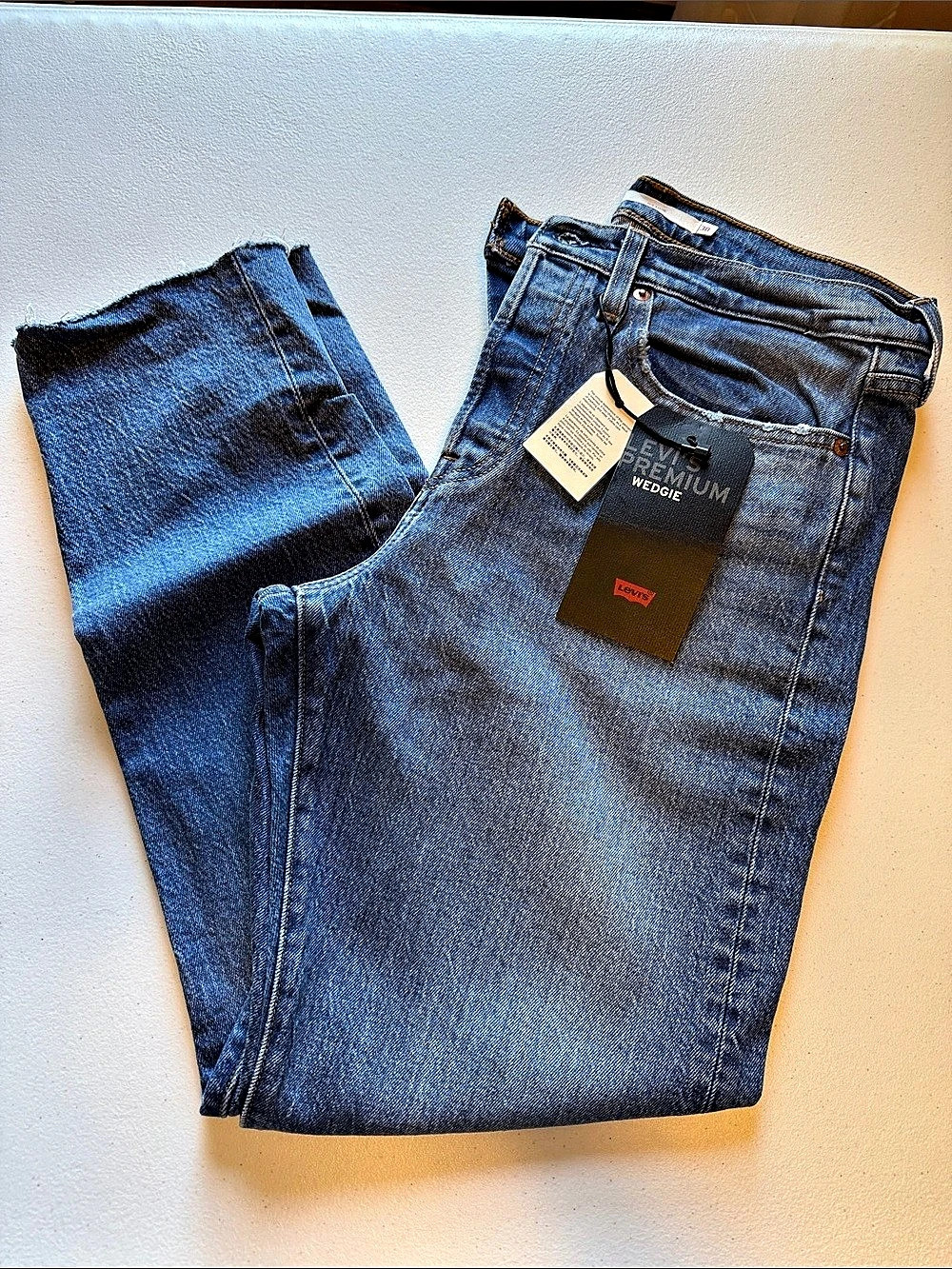 Levi's Wedgie Cropped Distressed Jeans in Blue Waist 30 NWT